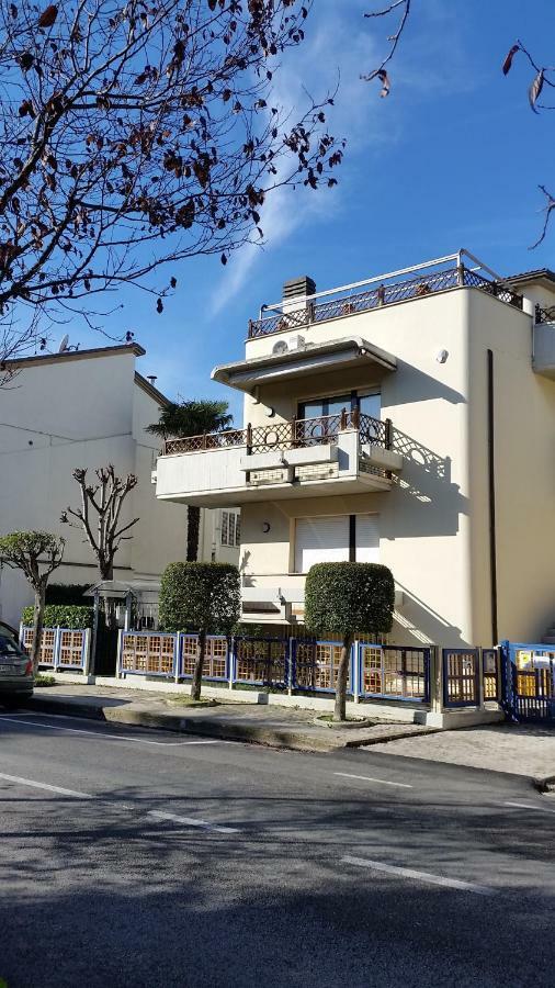 A Casa Di Clo Pesaro Exterior photo